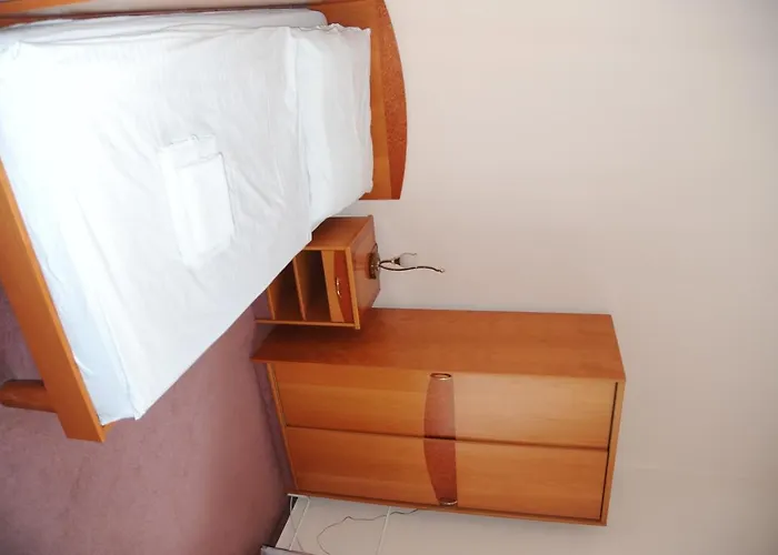 Akropolis, Eco Breakfasts From Farm Mariańskie Łaźnie