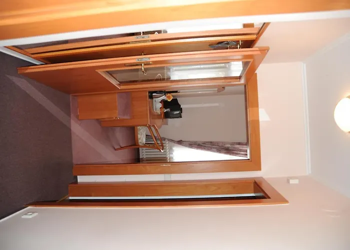 Pensjonat Akropolis, Eco Breakfasts From Farm Mariańskie Łaźnie