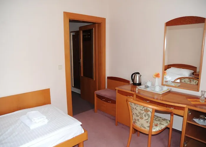 Pensjonat Akropolis, Eco Breakfasts From Farm Mariańskie Łaźnie