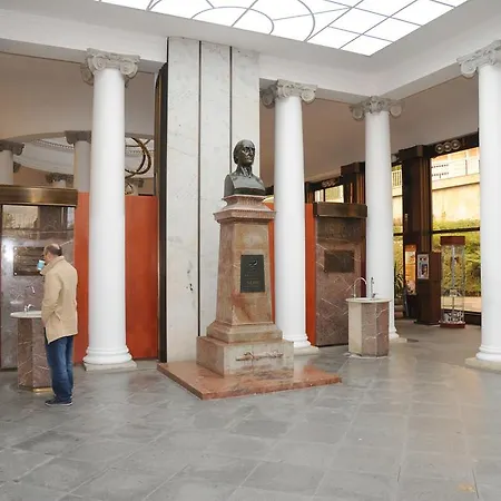 Gasthuis Akropolis, Eco Breakfasts From Farm