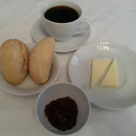 Gasthuis Akropolis, Eco Breakfasts From Farm 3*