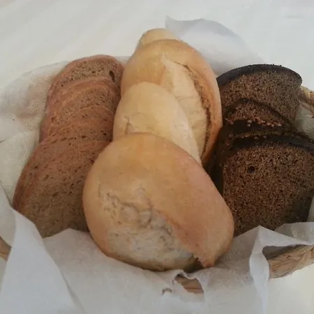 Akropolis, Eco Breakfasts From Farm Casa de hóspedes 3*