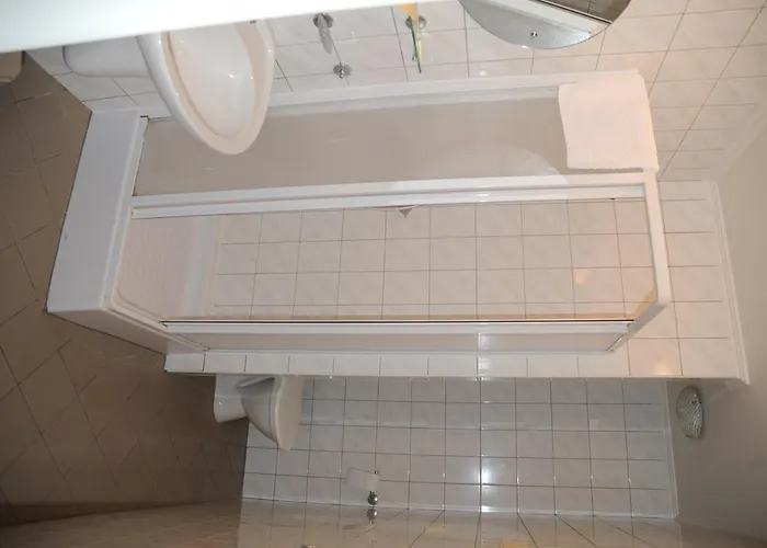 Akropolis, Eco Breakfasts From Farm Mariënbad