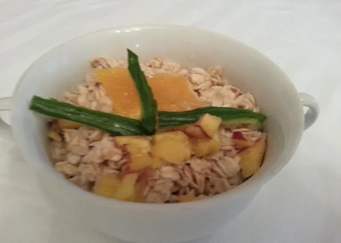 Gasthuis Akropolis, Eco Breakfasts From Farm