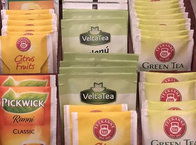 Akropolis, Eco Breakfasts From Farm 3* Mariënbad